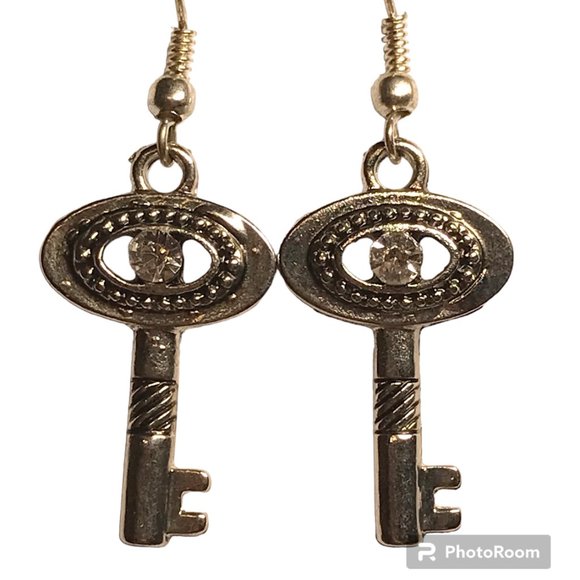 Key Earrings Silver Tone Plated Crystal Padlock Lock Steampunk Vintage Style - Picture 1 of 9